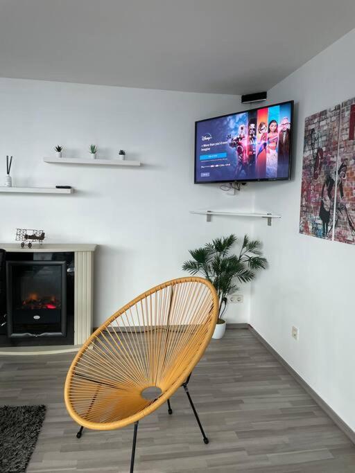 Outlet Center House, Pool-Jacuzzi-Garden-Sundeck Villa Parndorf Luaran gambar